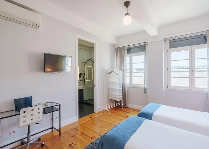 Feel Porto Downtown Apartments & Studios